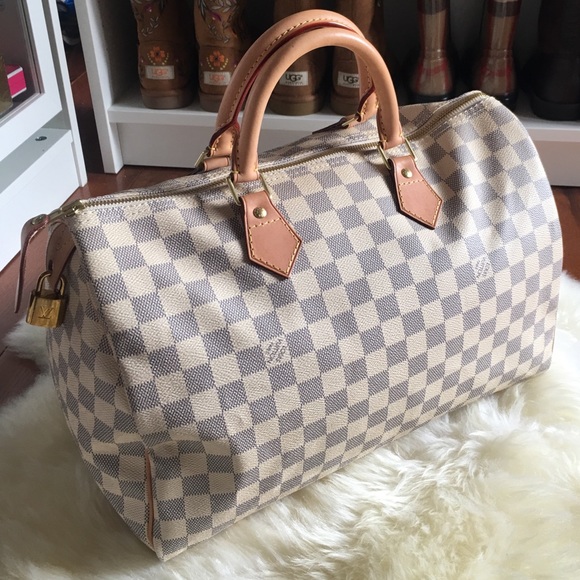 Louis Vuitton Handbags - 💥🎉👏SOLD ON TRADESY 👏🎉Louis Vuitton speedy 35